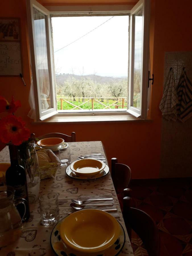 Alle Preci Country House Santa Restituta Екстериор снимка