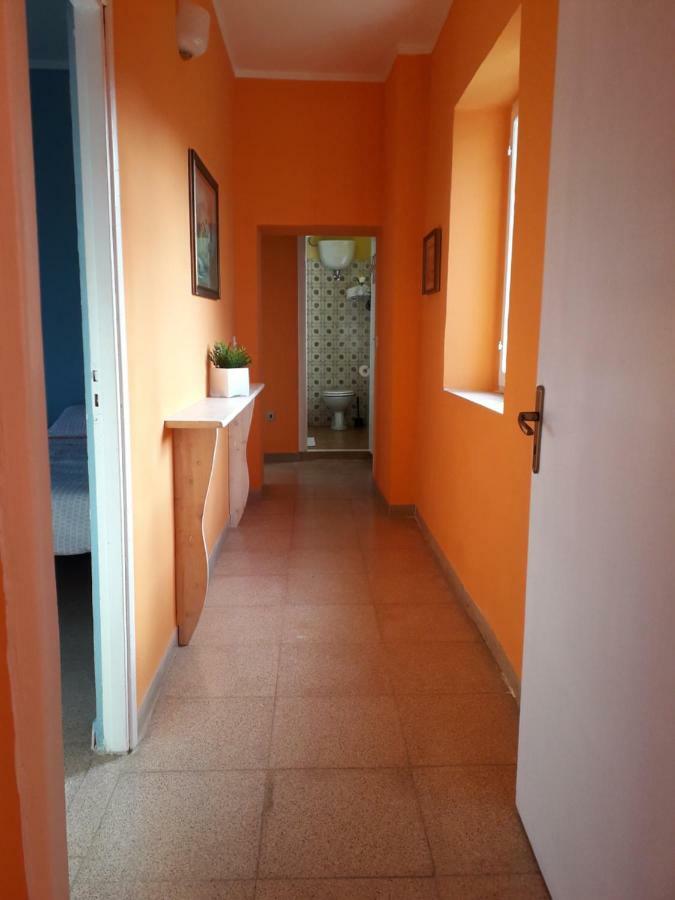 Alle Preci Country House Santa Restituta Екстериор снимка