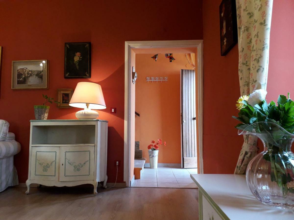 Alle Preci Country House Santa Restituta Екстериор снимка